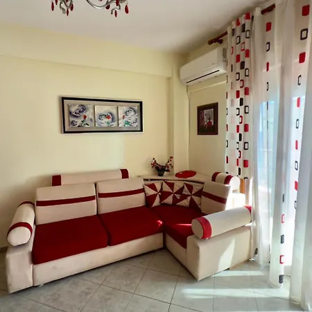 Sea View Apartment *